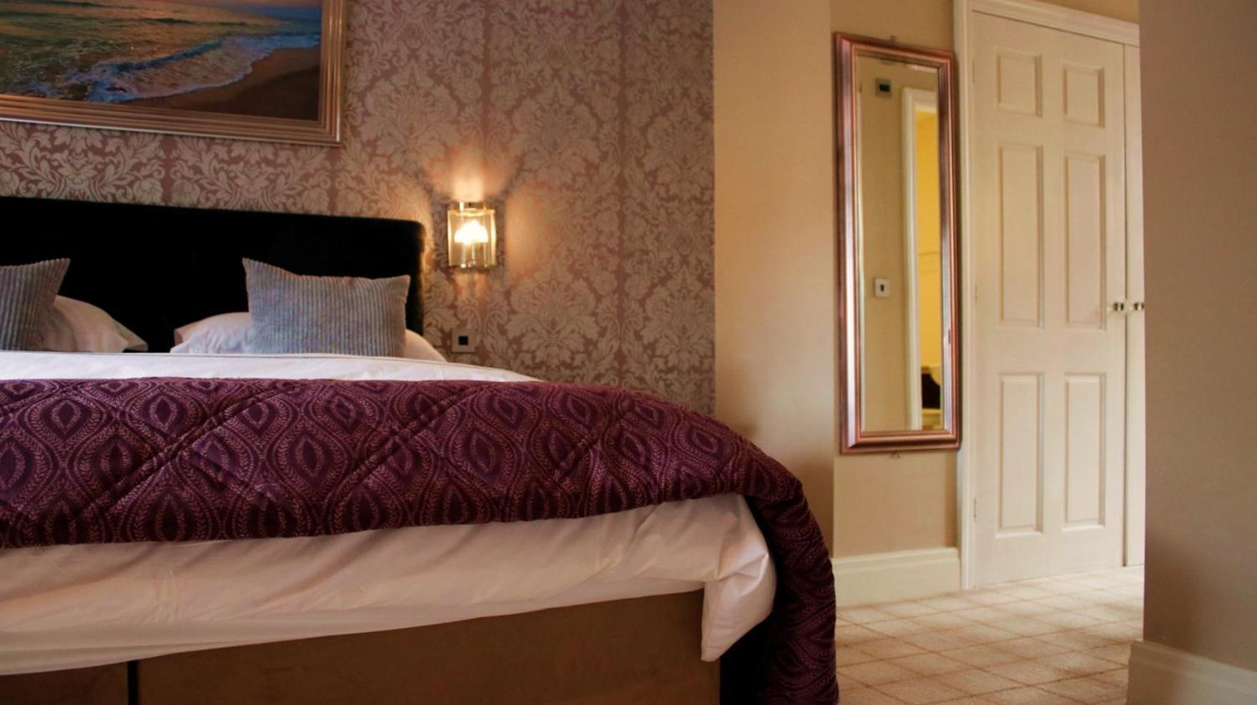 Bowness Bay Suites (Adults Only) Bagian luar foto