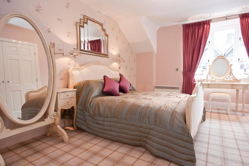 Bowness Bay Suites (Adults Only) Bagian luar foto